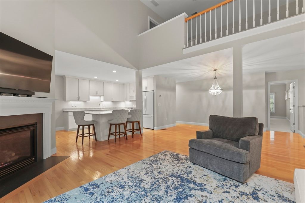 Fireplace, Interior, Kitchen, Pendant Lights, Recessed Lighting, Wood Texture Flooring