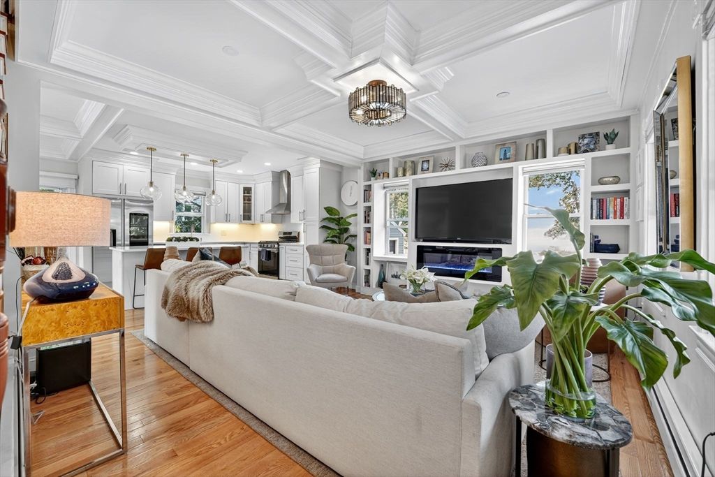 Interior, Kitchen, Living room, Pendant Lights, Recessed Lighting, Stainless Steel Appliances, Wood Texture Flooring