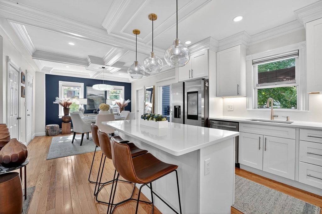 Dining room, Interior, Kitchen, Pendant Lights, Recessed Lighting, Stainless Steel Appliances, Wood Texture Flooring
