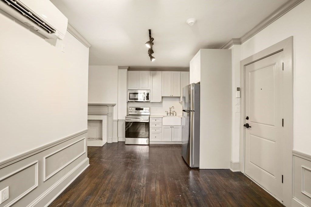 Interior, Kitchen, Stainless Steel Appliances, Wood Texture Flooring