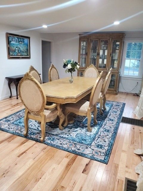 Dining room, Interior, Recessed Lighting, Wood Texture Flooring