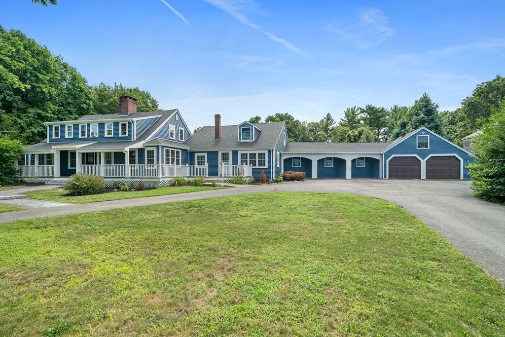 Attached, Backyard, Exterior, Facade, Cape Cod