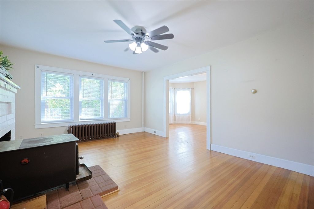 Empty room, Fireplace, Interior, Wood Texture Flooring