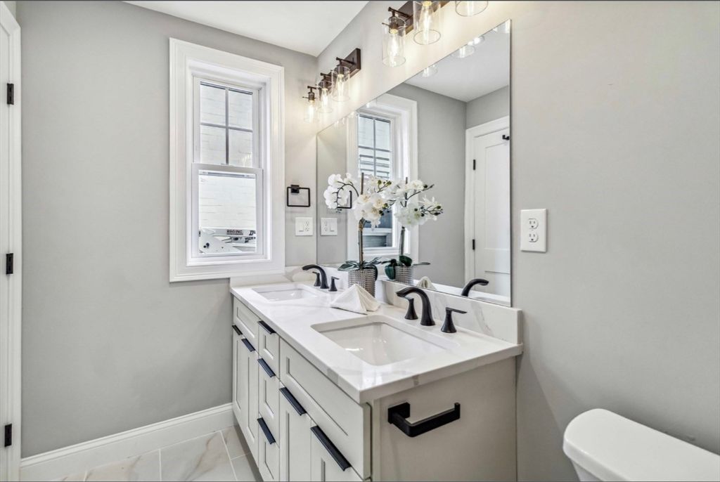 Bathroom, Dual Sink Vanities, Interior, Marble