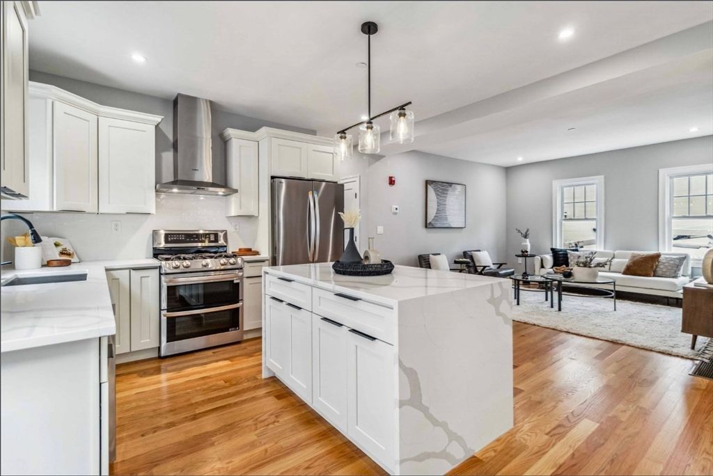 Interior, Kitchen, Living room, Pendant Lights, Recessed Lighting, Stainless Steel Appliances, Wood Texture Flooring