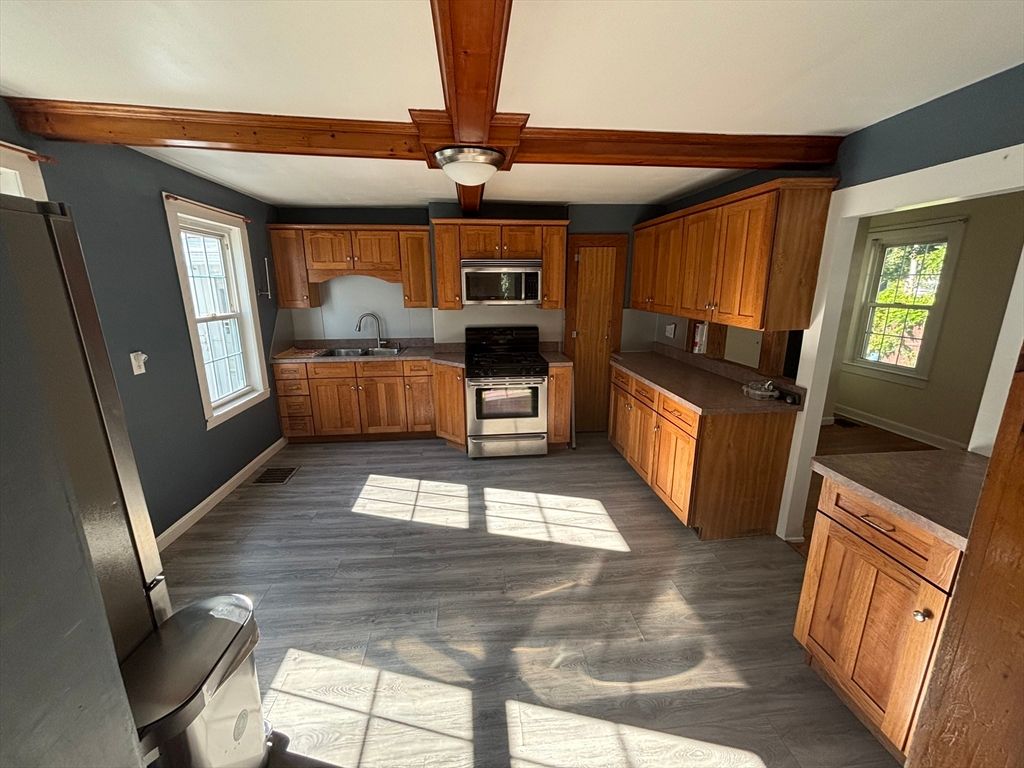 Interior, Kitchen, Wood Texture Flooring