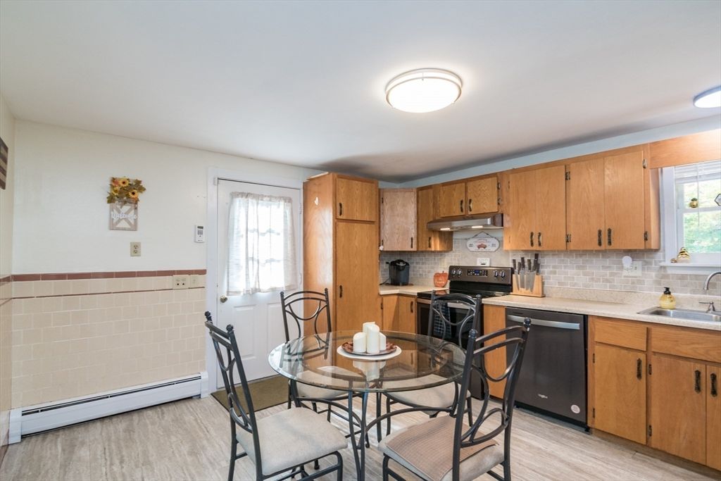Dining room, Interior, Kitchen, Wood Texture Flooring