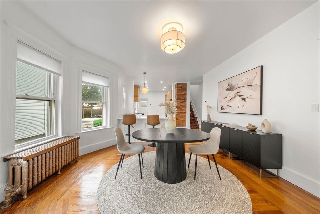 Dining room, Interior, Pendant Lights, Recessed Lighting, Wood Texture Flooring