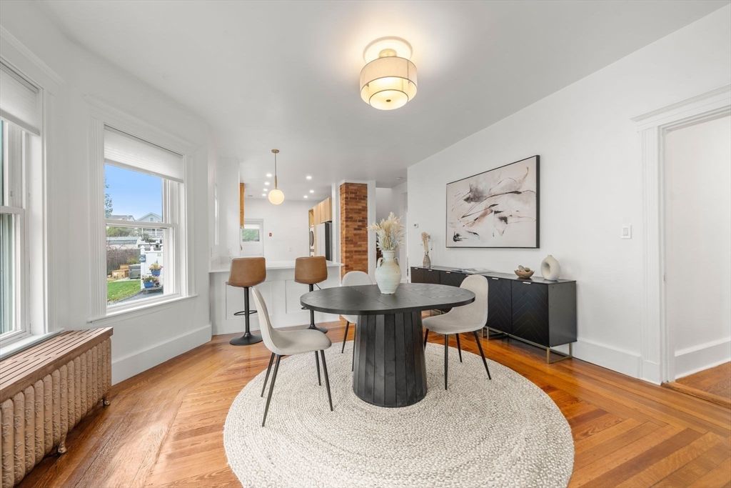 Dining room, Interior, Pendant Lights, Recessed Lighting, Wood Texture Flooring