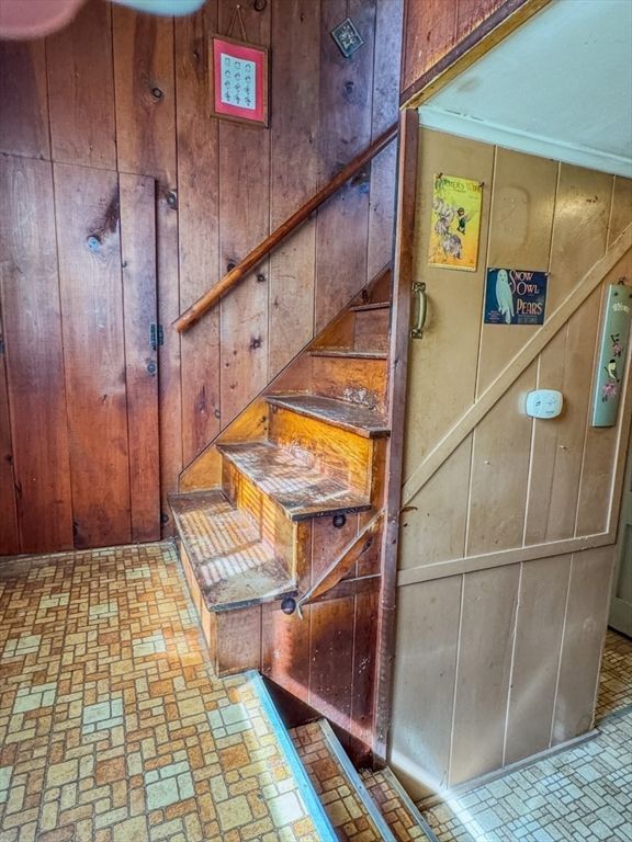 Interior, Wooden Walls