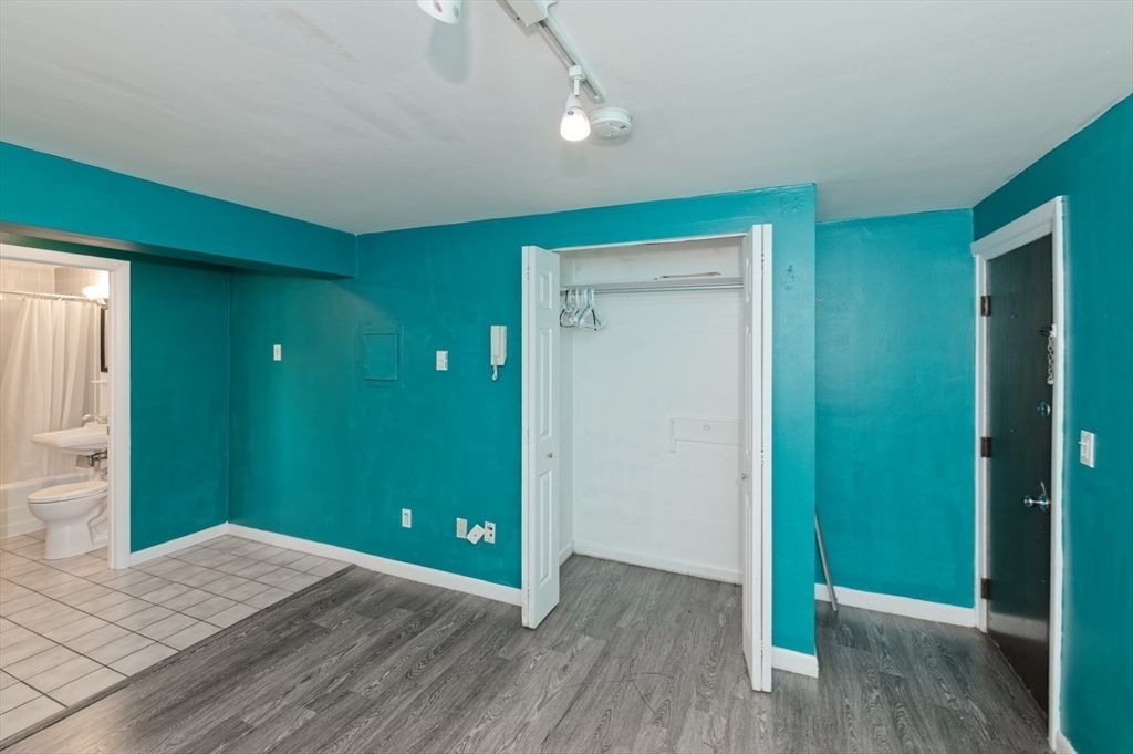 Bathroom, Empty room, Interior, Wood Texture Flooring