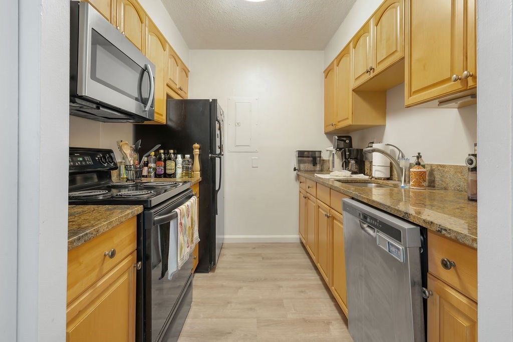 Interior, Kitchen, Wood Texture Flooring