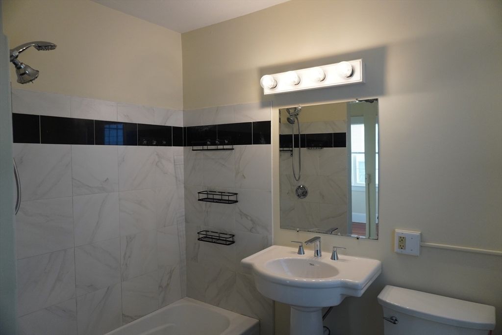 Bathroom, Interior, Marble Walls