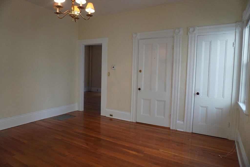 Chandelier, Empty room, Interior, Wood Texture Flooring