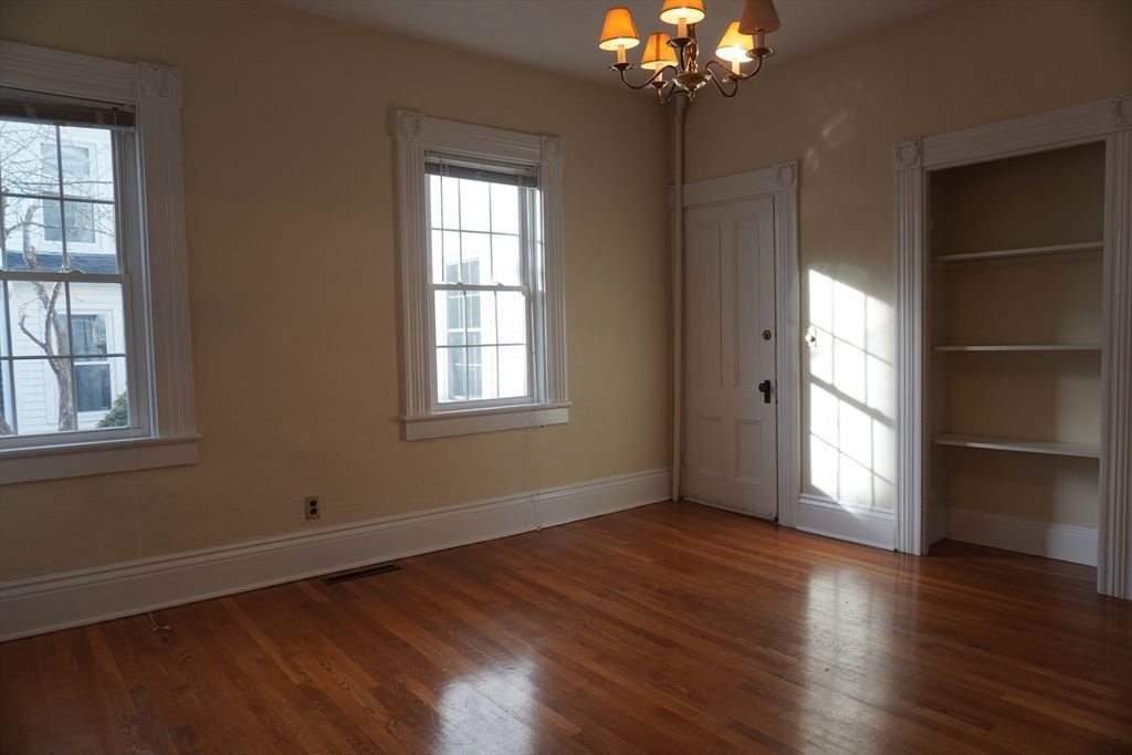 Chandelier, Empty room, Interior, Wood Texture Flooring