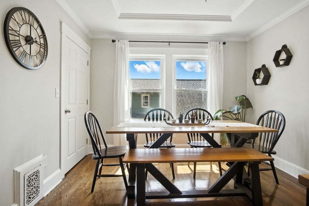 Dining room, Interior, Wood Texture Flooring
