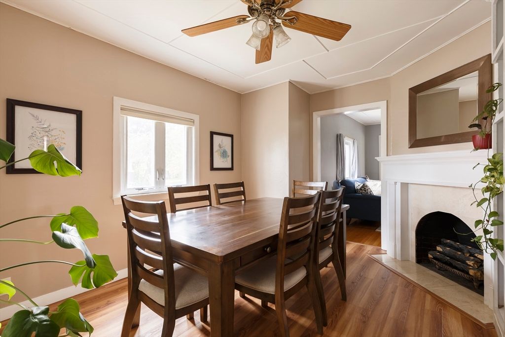 Dining room, Fireplace, Interior, Wood Texture Flooring