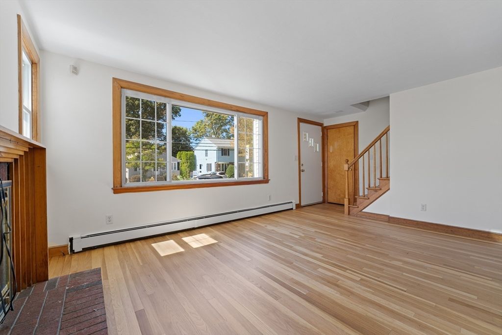 Empty room, Fireplace, Interior, Wood Texture Flooring