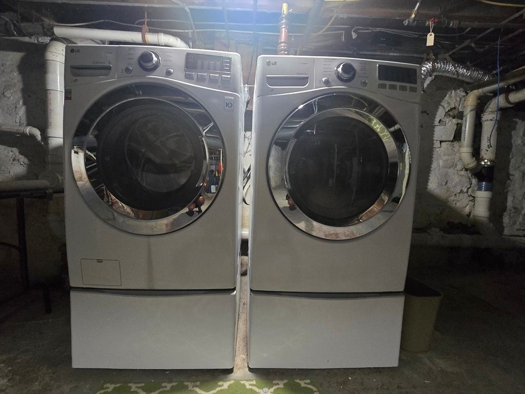 Interior, Utility Closets, Washer