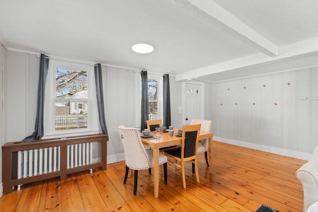 Dining room, Interior, Wood Texture Flooring