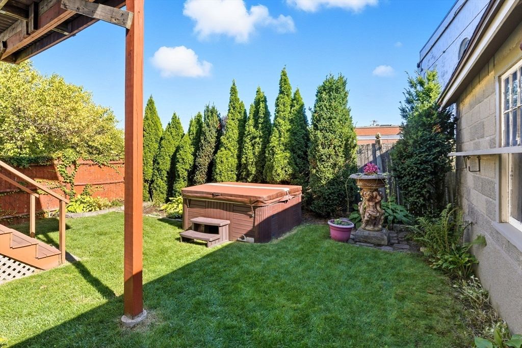 Backyard, Exterior, Hot Tub