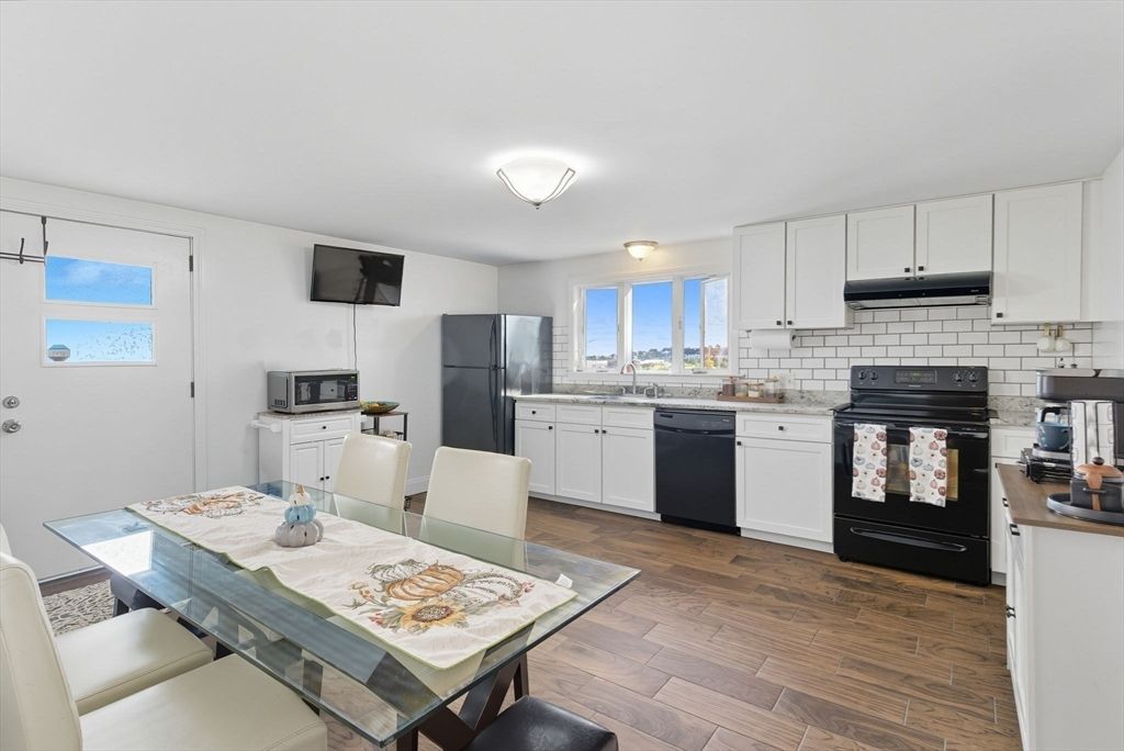 Dining room, Interior, Kitchen, Wood Texture Flooring