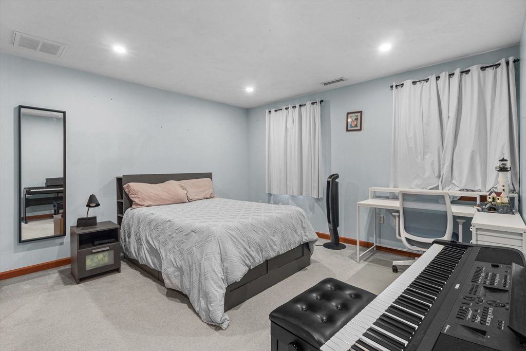 Bedroom, Interior, Recessed Lighting
