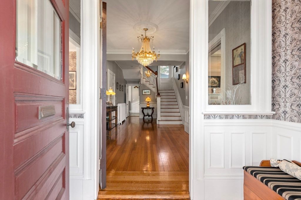 Chandelier, Interior, Wood Texture Flooring