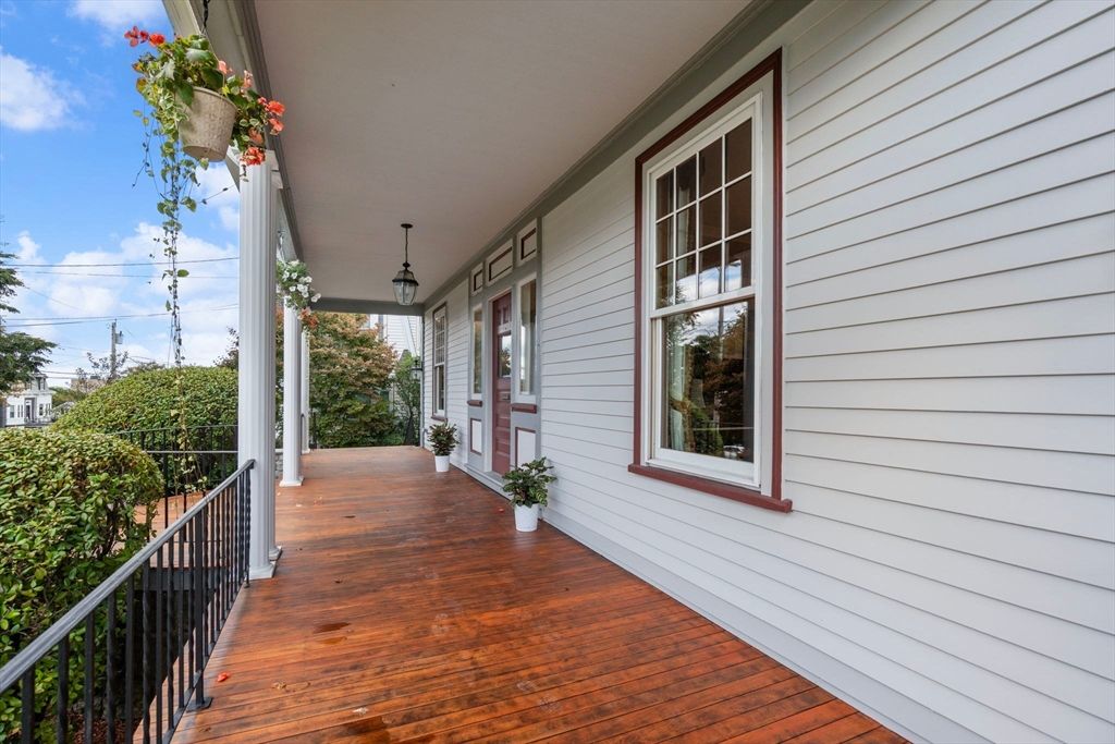 Exterior, Wood Texture Flooring