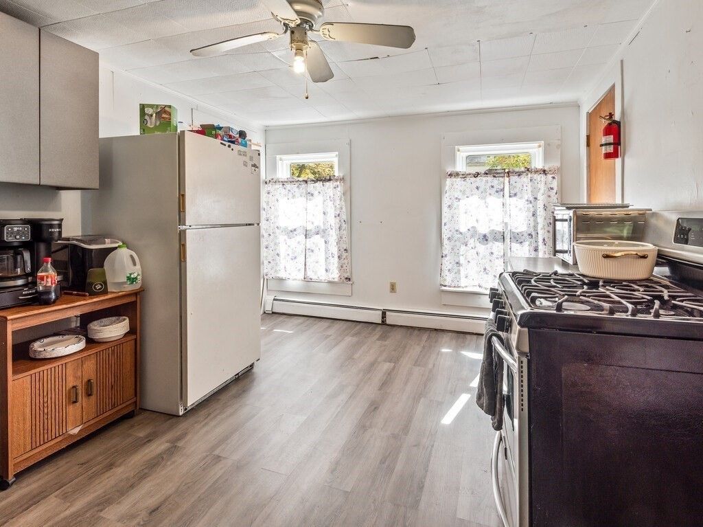 Interior, Kitchen, Wood Texture Flooring
