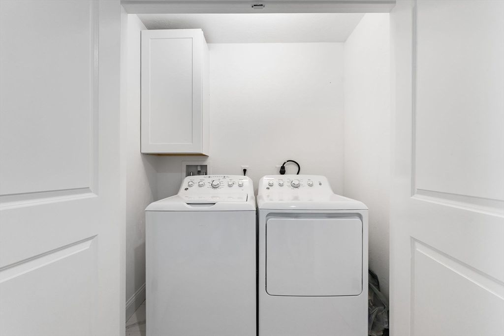 Interior, Utility Closets, Washer