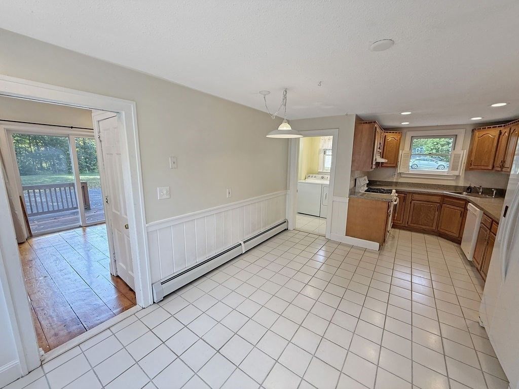 Interior, Kitchen, Pendant Lights, Recessed Lighting