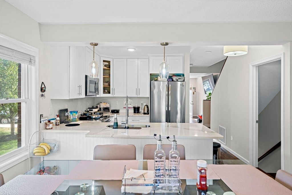 Interior, Kitchen, Pendant Lights, Recessed Lighting, Stainless Steel Appliances