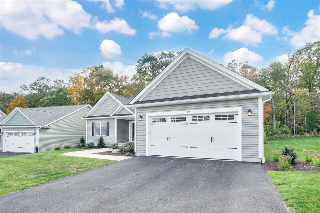 Attached, Detached Garage, Exterior, Facade, Ranch