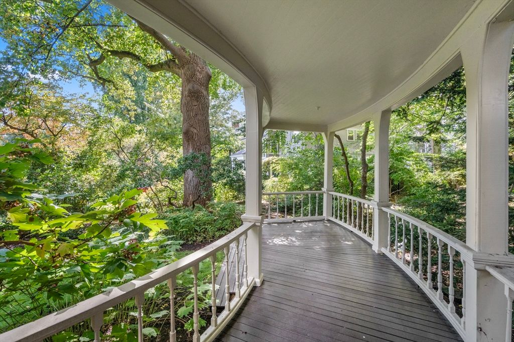 Exterior, Wood Texture Flooring