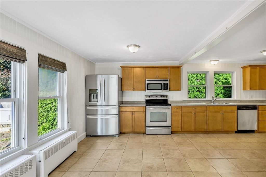 Interior, Kitchen, Stainless Steel Appliances