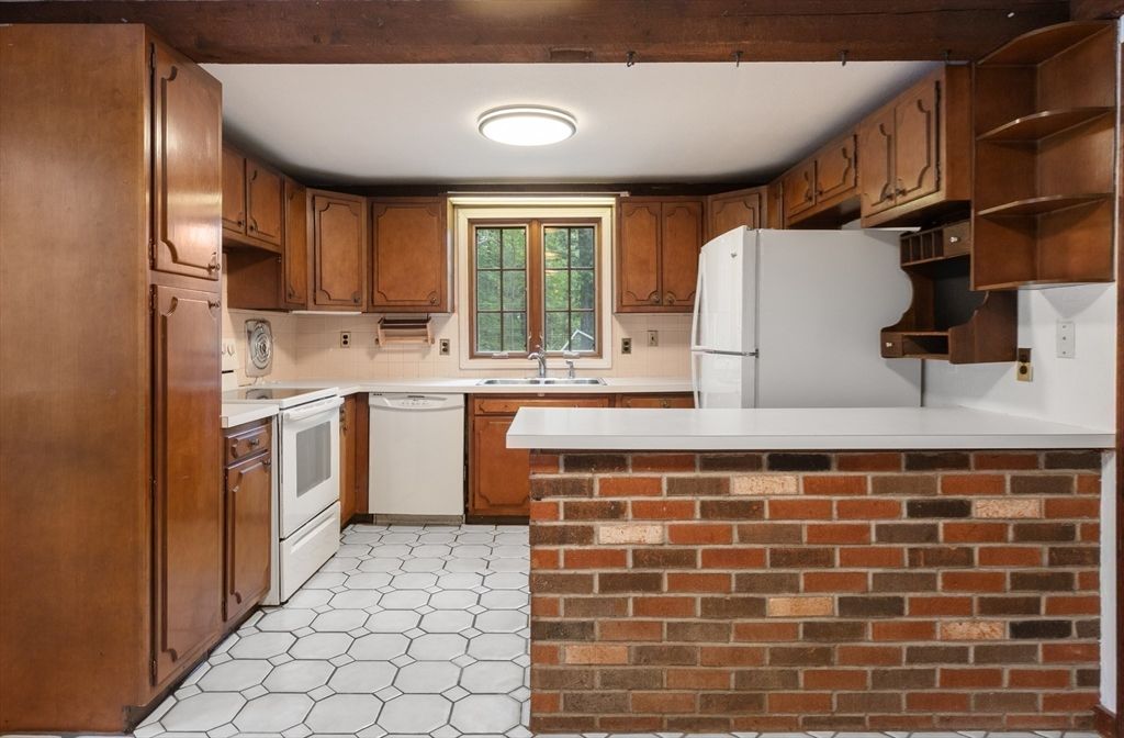 Interior, Kitchen, Stone Walls