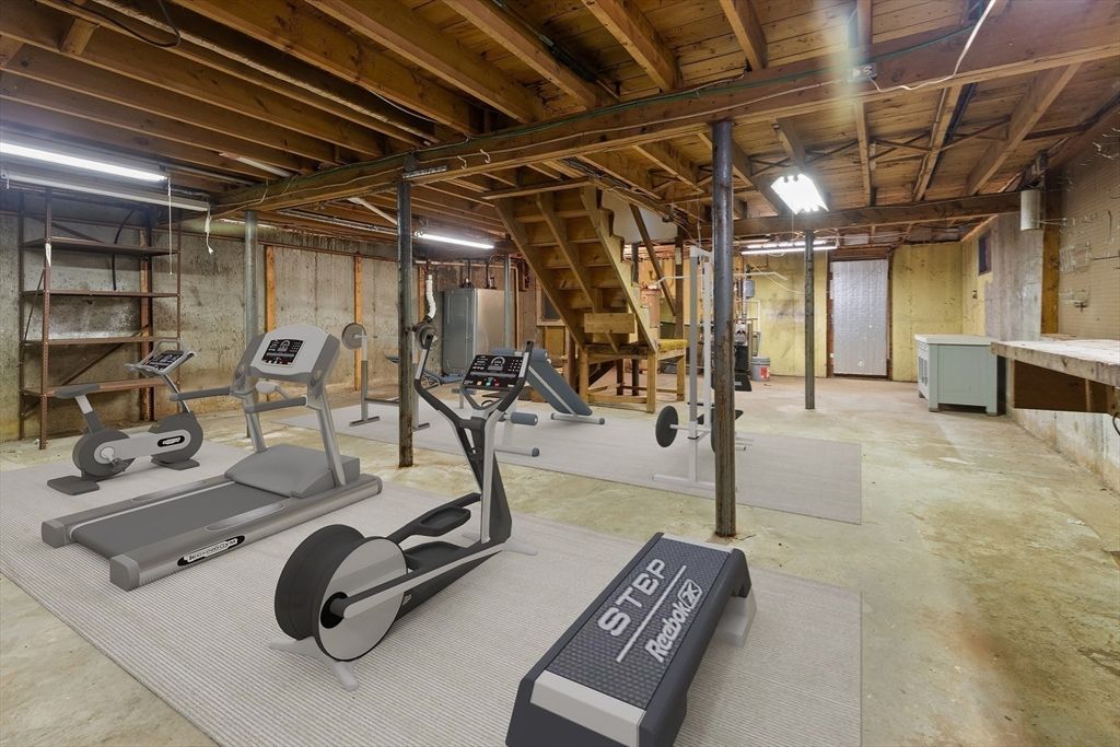 Fitness Equipment, Interior, Wooden Beams