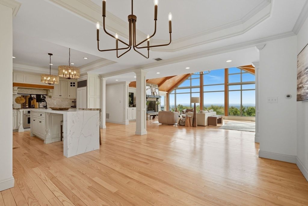 Chandelier, Interior, Kitchen, Living room, Recessed Lighting, Wood Texture Flooring