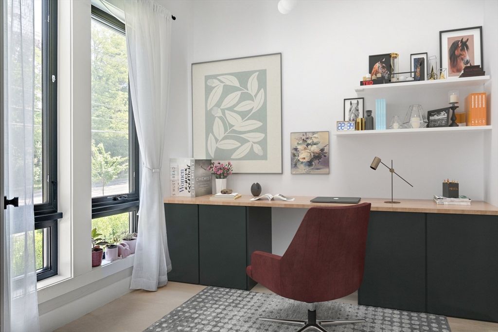 Home Office, Interior