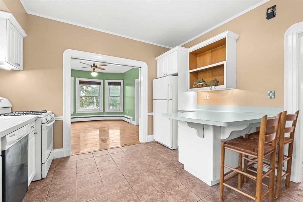 Interior, Kitchen, Washer