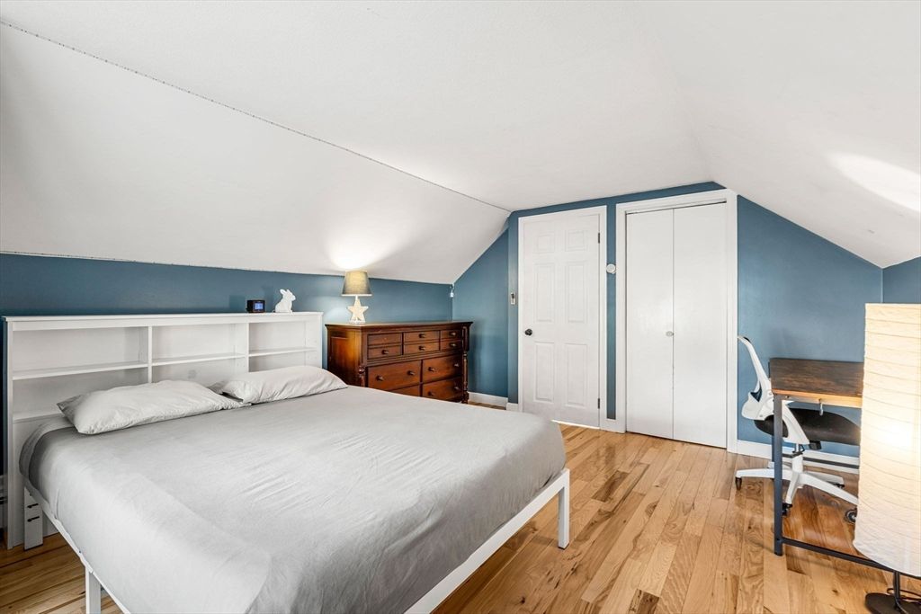Bedroom, Home Office, Interior, Wood Texture Flooring