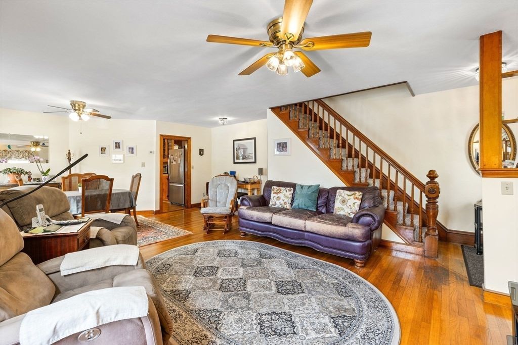 Dining room, Interior, Living room, Wood Texture Flooring