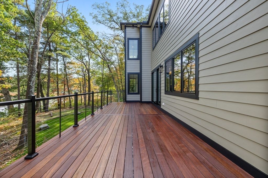 Exterior, Wood Texture Flooring