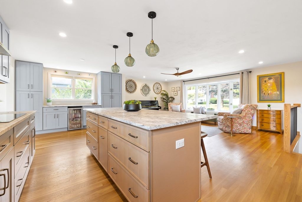 Interior, Kitchen, Pendant Lights, Recessed Lighting, Wood Texture Flooring