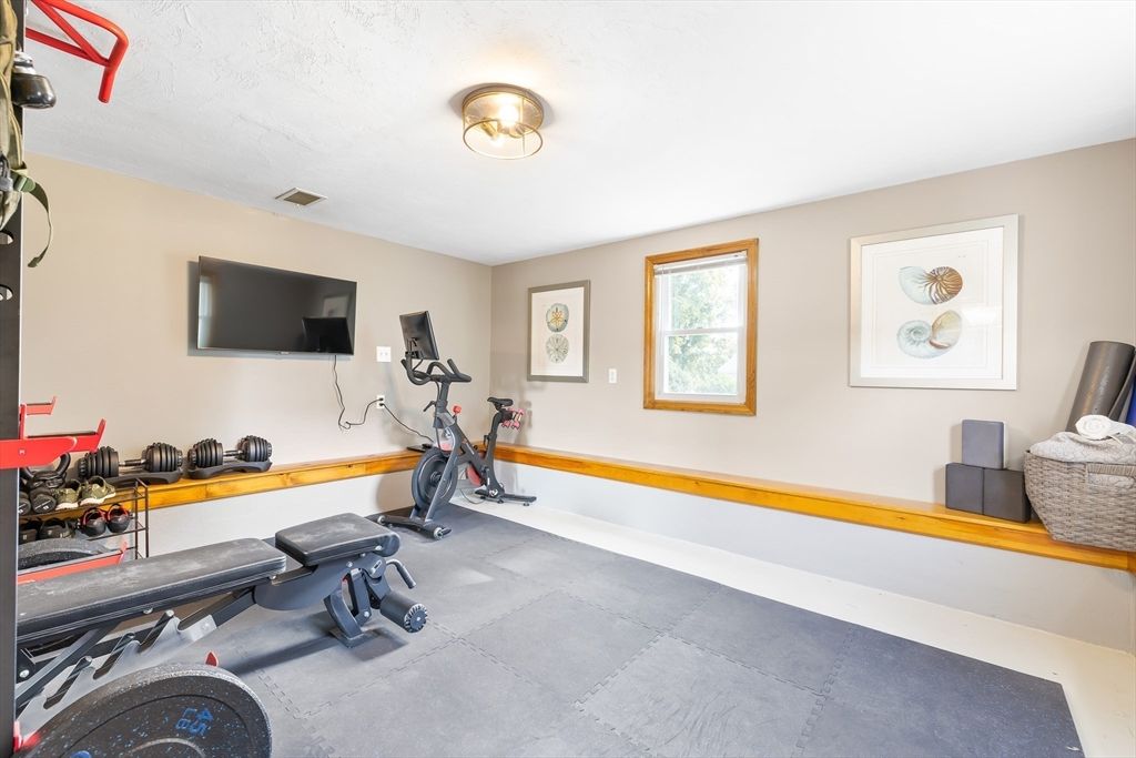 Fitness Equipment, Interior
