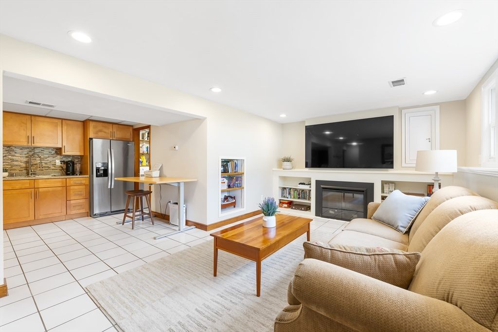Fireplace, Interior, Kitchen, Living room, Recessed Lighting, Stainless Steel Appliances