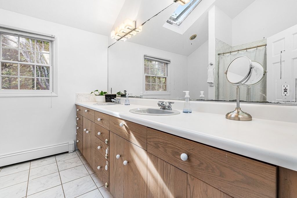 Bathroom, Dual Sink Vanities, Interior, Marble