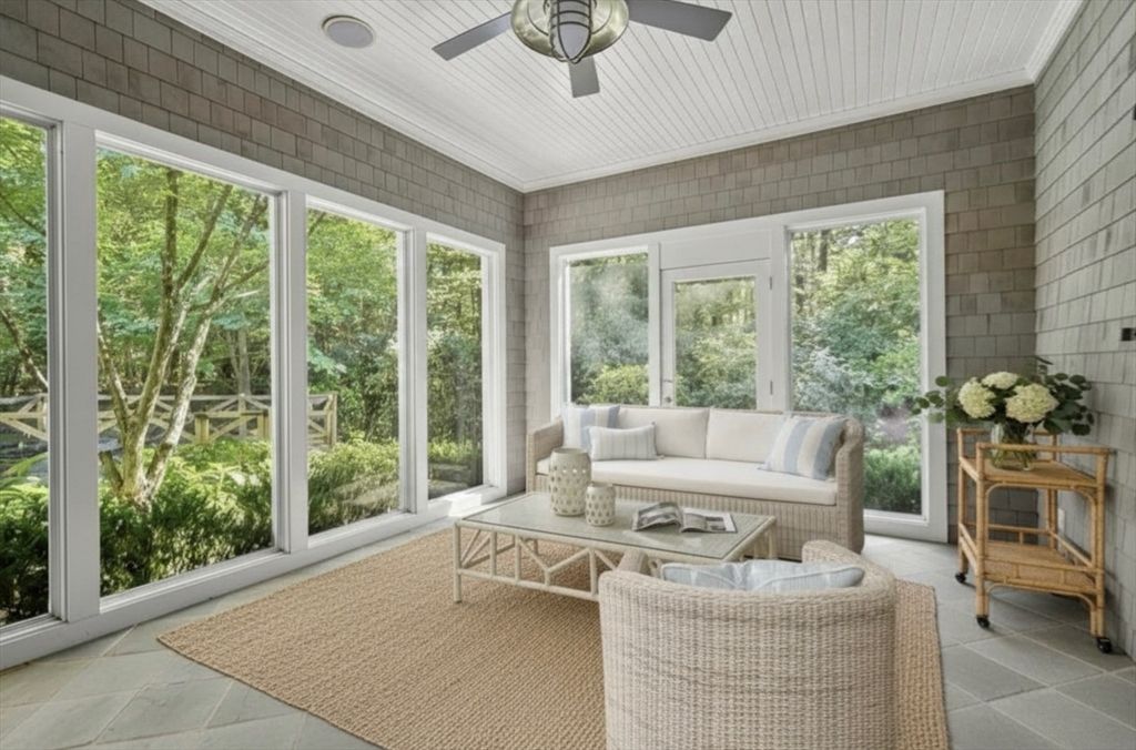Interior, Living room, Stone Walls, Sun Room