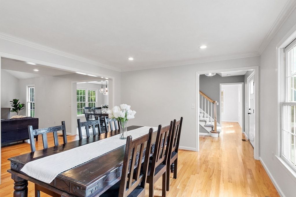 Dining room, Interior, Recessed Lighting, Wood Texture Flooring